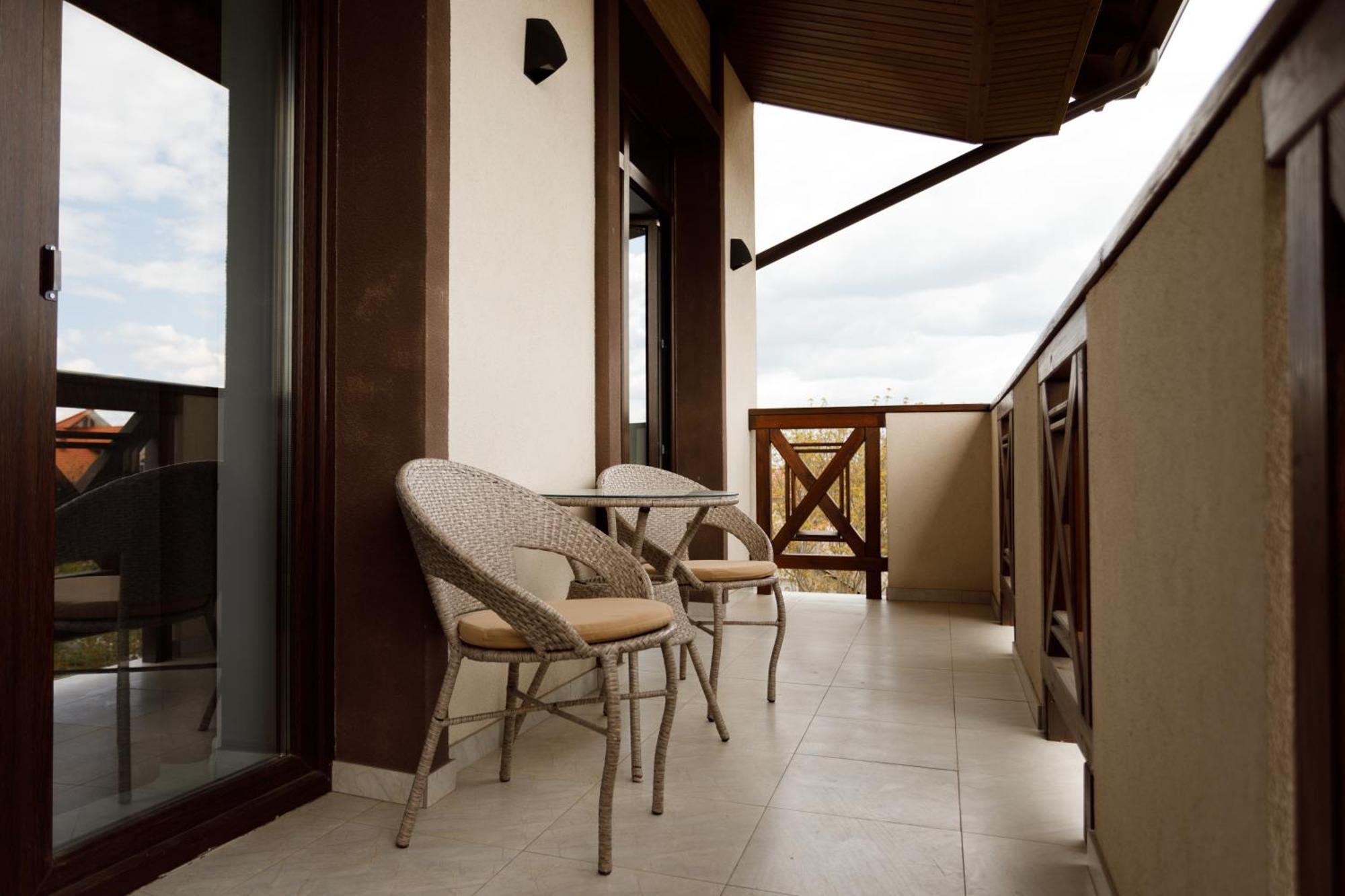 Giowine Hotel & Restaurant Cricova Bilik gambar